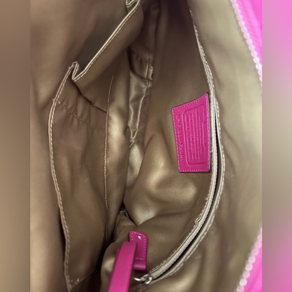 Coach Daisy Mia leather dark pink bag - Picture 7 of 10